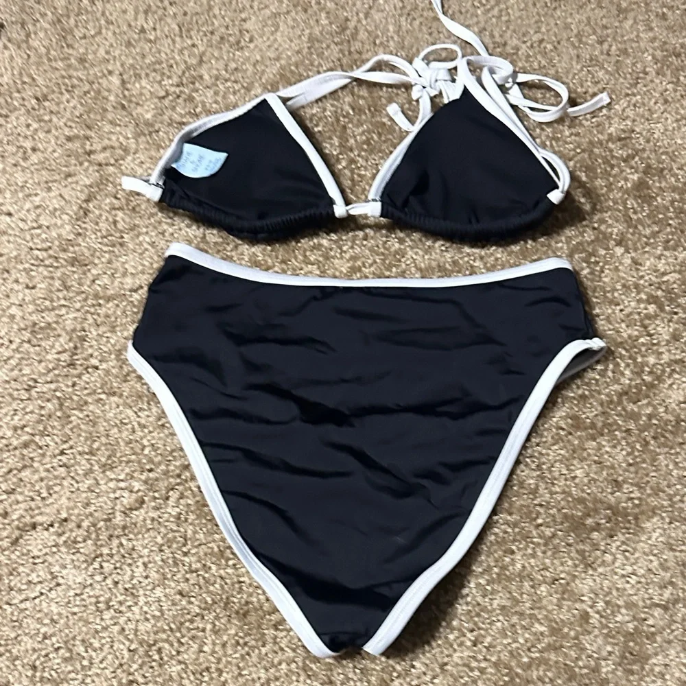 Shade & Shore Black and White Women's Bikini Set - Picture 3 of 5
